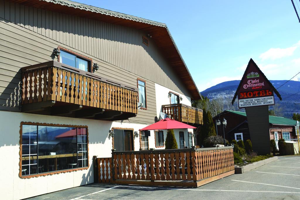 Chalet Continental Motel Вейлмаунт Экстерьер фото